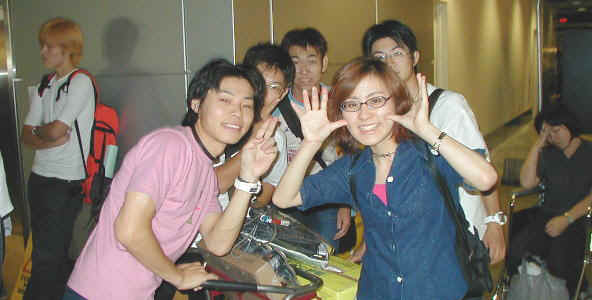 airport4.JPG (42391 oCg)