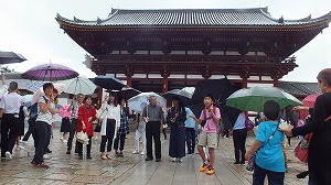 東大寺中門